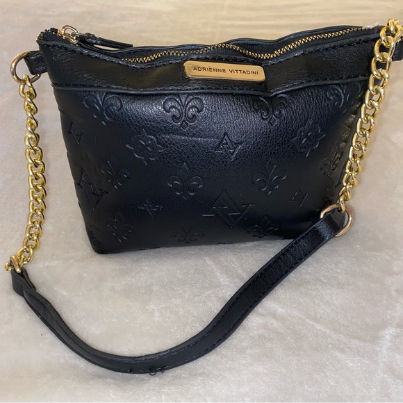 Adrienne Vittadini Handbags - ♥️ Adrienne Vittadini Embossed Black Handbag with Gold Chain